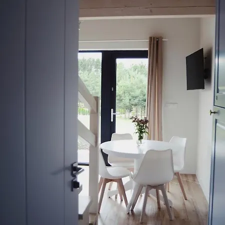 Sosnowe Tatil Evi Warpuny